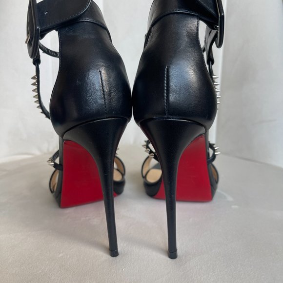 Sexy  LOUBOUTIN STILETTOS - Only Worn 1x! Size 6/ 36.5 (run big) - Picture 5 of 6